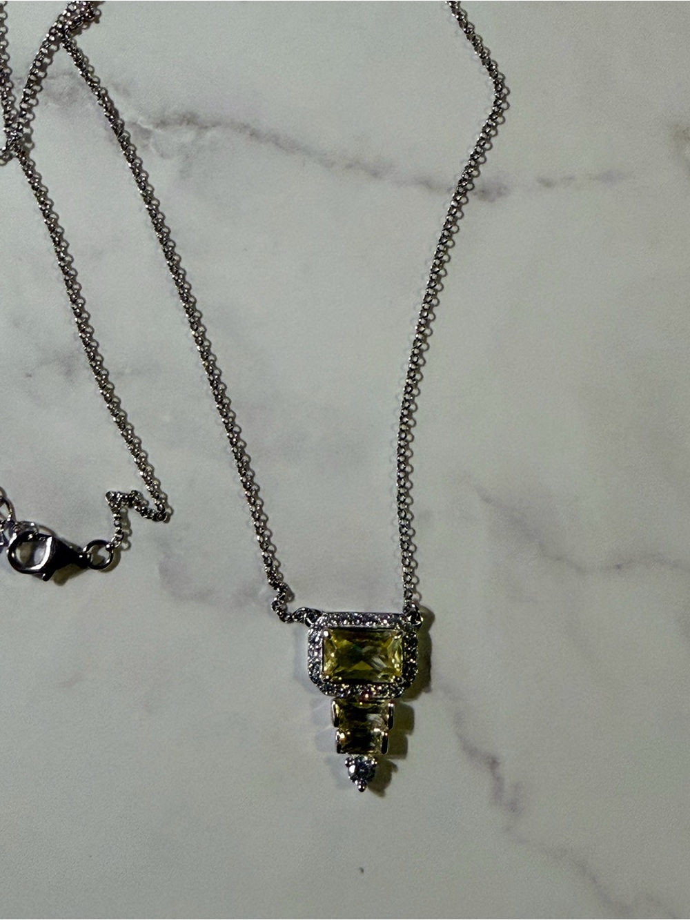 Bomb Party Lemon Quartz Necklace